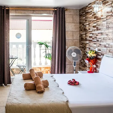 Poseidon - Hm Guest house