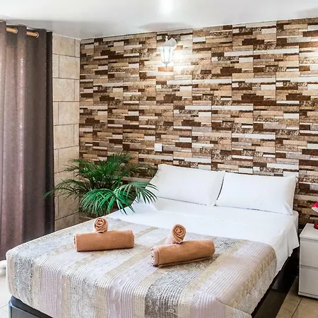 Guest house Poseidon - Hm