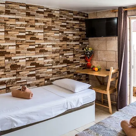 Guest house Poseidon - Hm