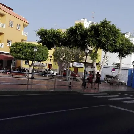 Poseidon - Hm 招待所